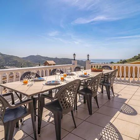 Stunning In With House Sea View Holiday home